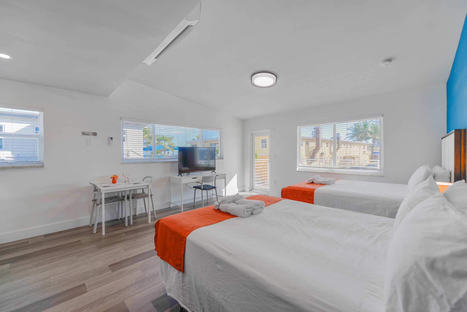 RE The Mariner Hotel, apt